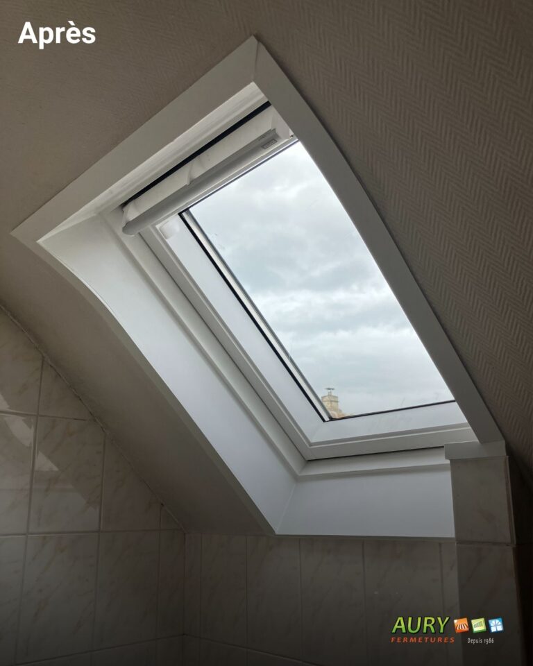 Remplacement de fenêtres de toit avec habillage intérieur en PVC